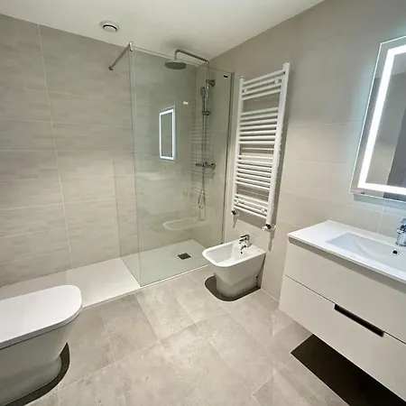 Jacinto Benavente 15, 5a Con Parking Gratis By Ybh アパート *